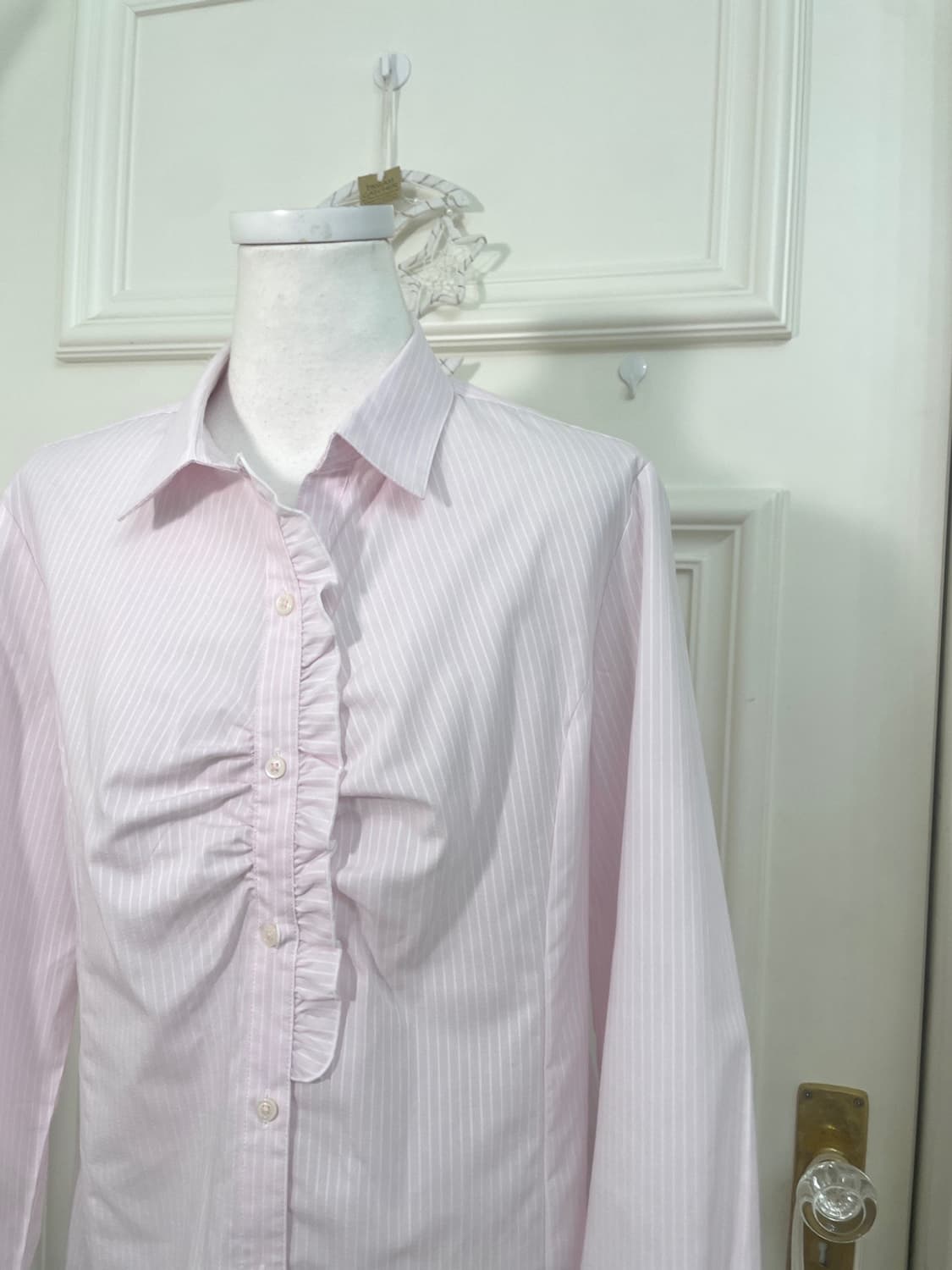 pink stripe ruffle shirring blouse 상품이미지6