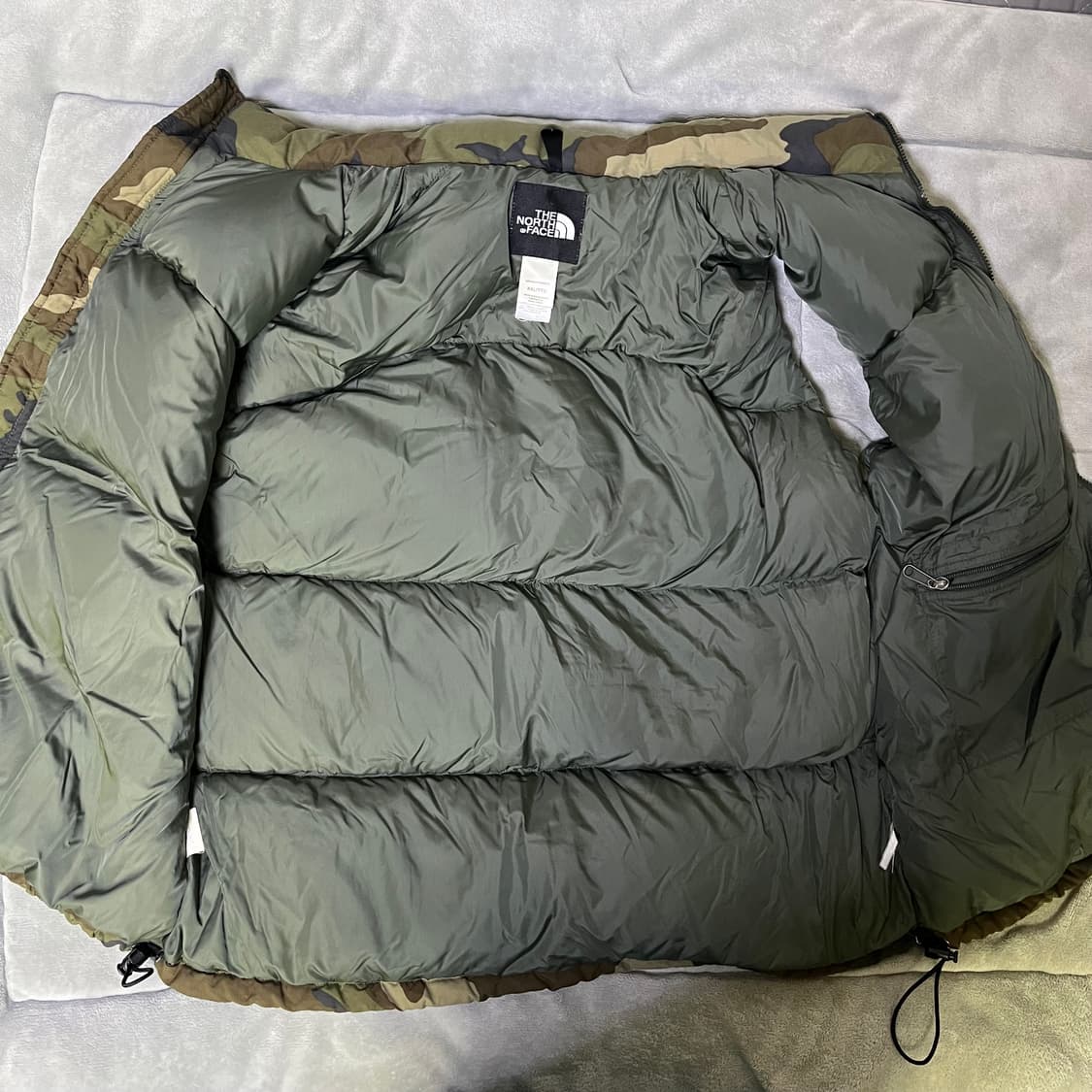 The north face 노스페이스 눕시 700 조끼패딩 카모 xl 상품이미지6