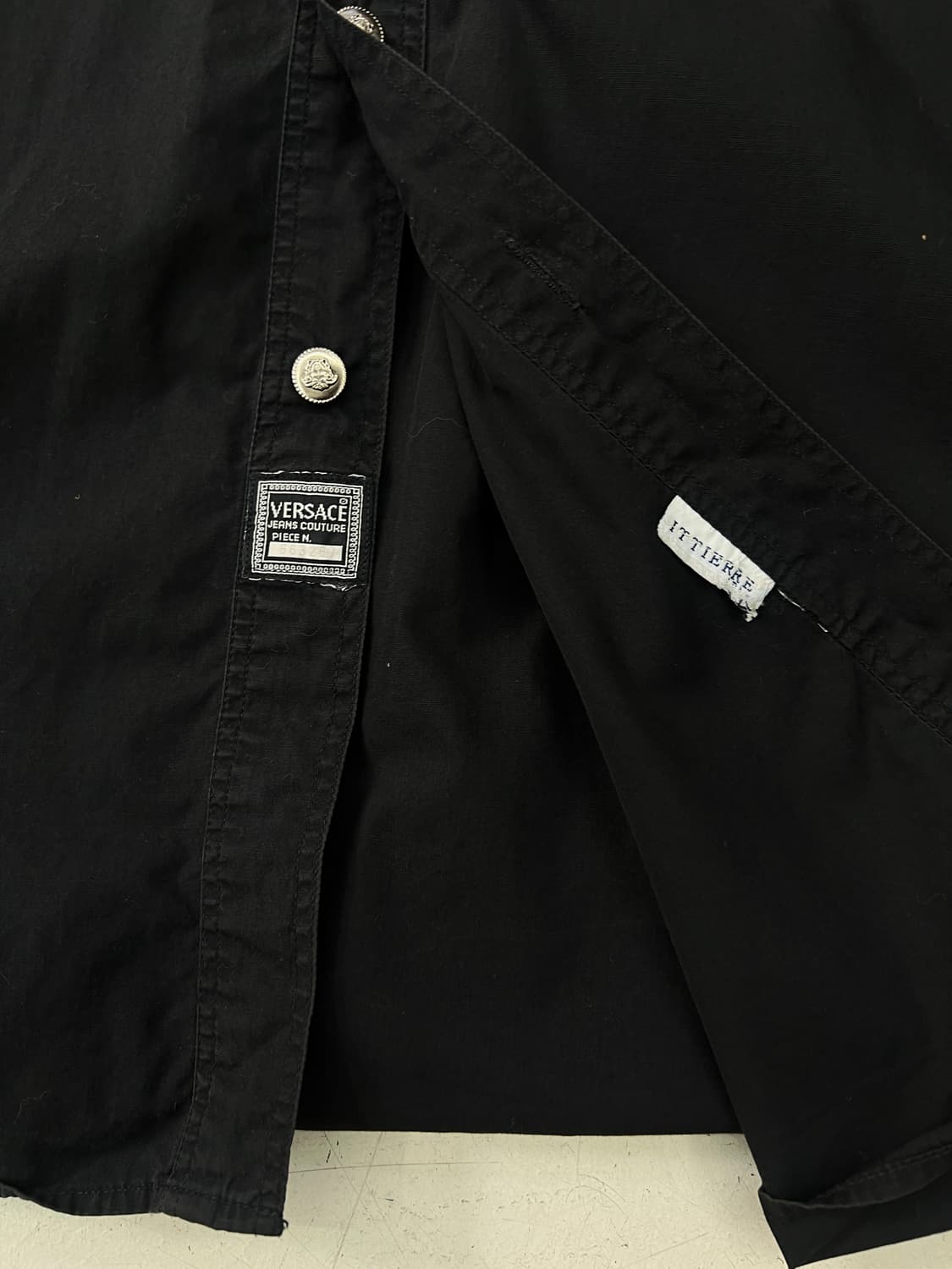 베르사체 메두사 코튼 셔츠 상품이미지4