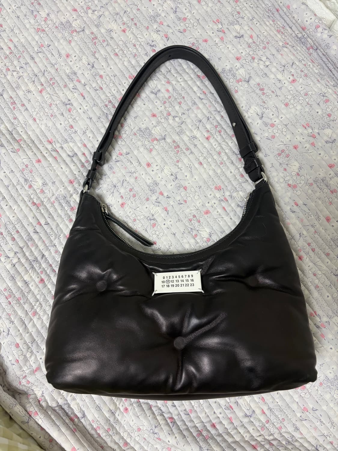 메종마르지엘라 글램 슬램 호보 스몰 블랙 상품이미지1