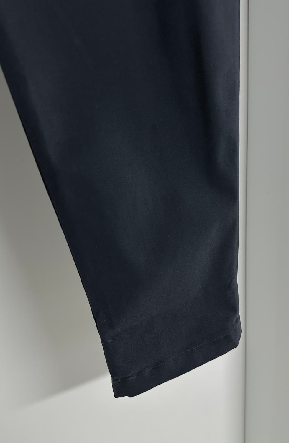 [코스] 남성 네이비 면바지 상품이미지3