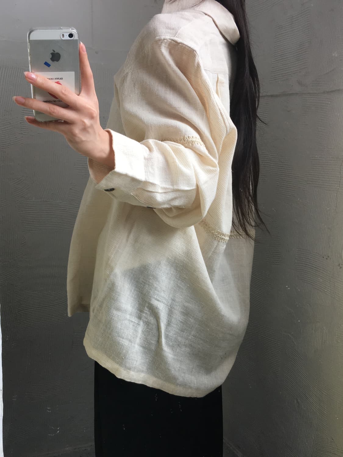 (새상품) 카르틱 리서치 베이지 컬러 스티치 셔츠 상품이미지3