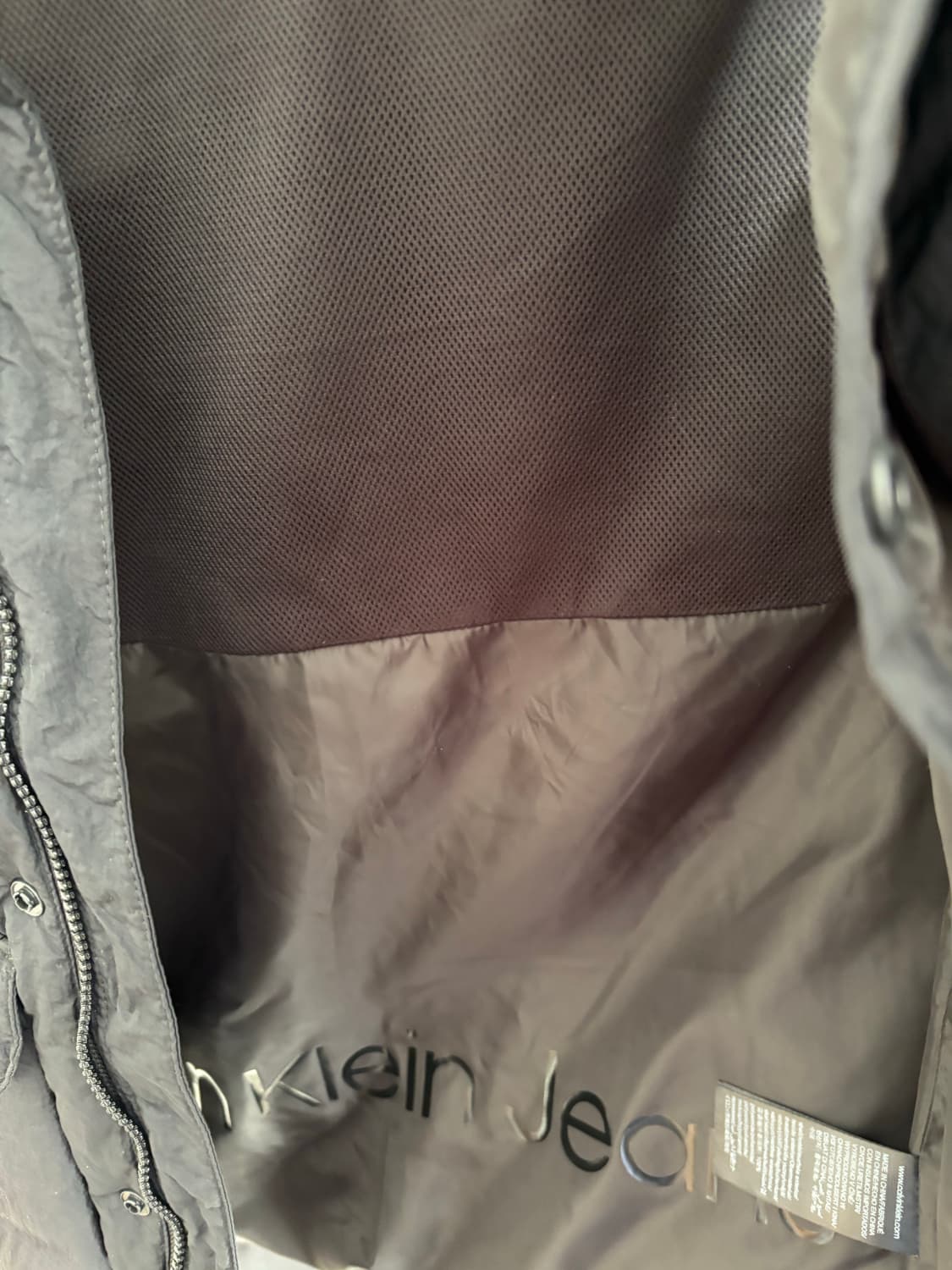 ck 캘빈클라인 패딩조끼 블랙 상품이미지10