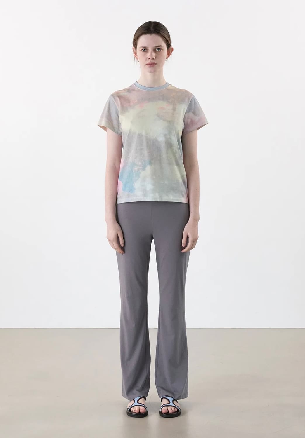 Cosmoss SOFT LAYERED FLARE PANTS 상품이미지1