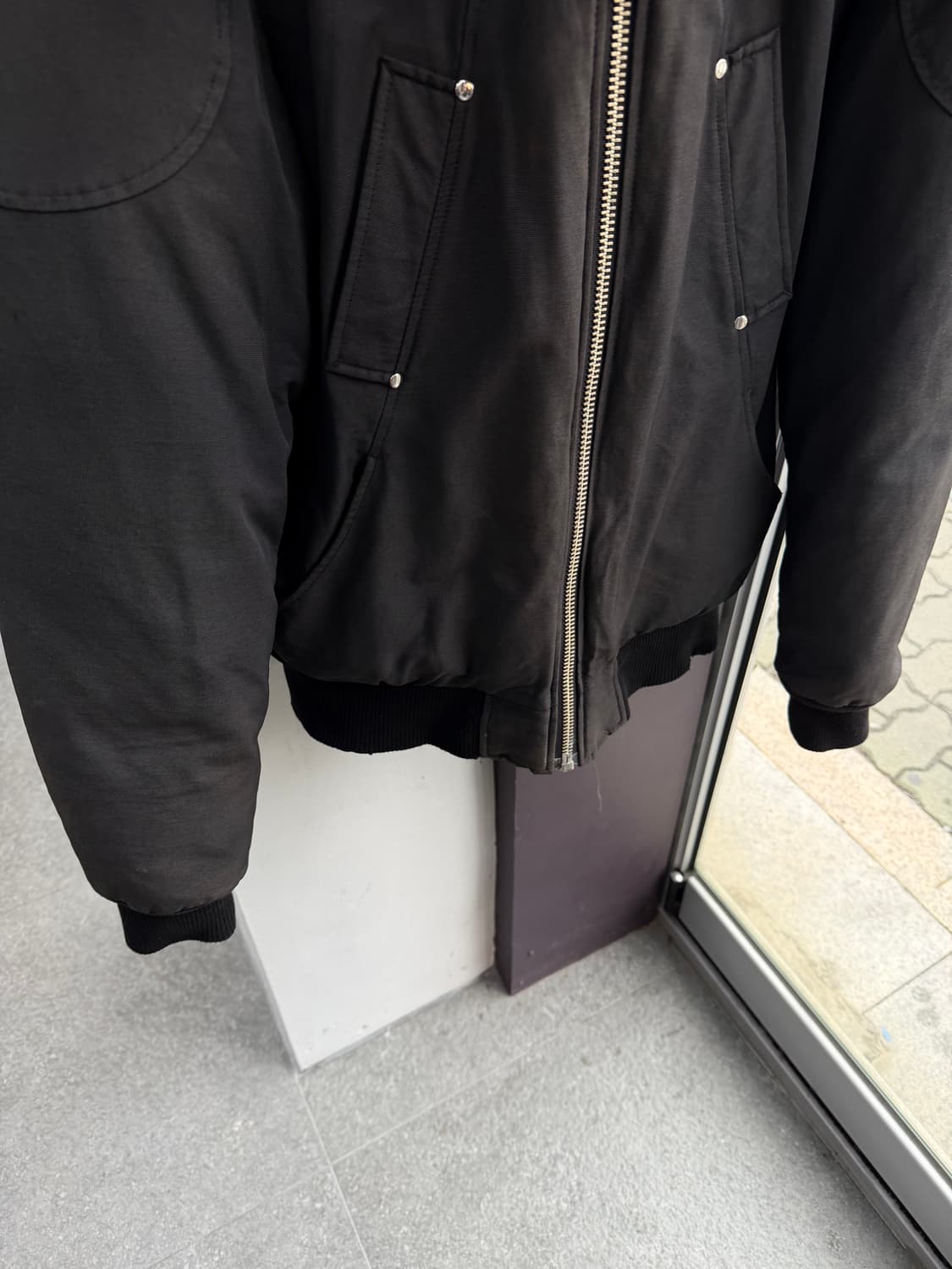 M/ 무스너클 발라스틱 블랙와펜 다운패딩 점퍼 상품이미지5