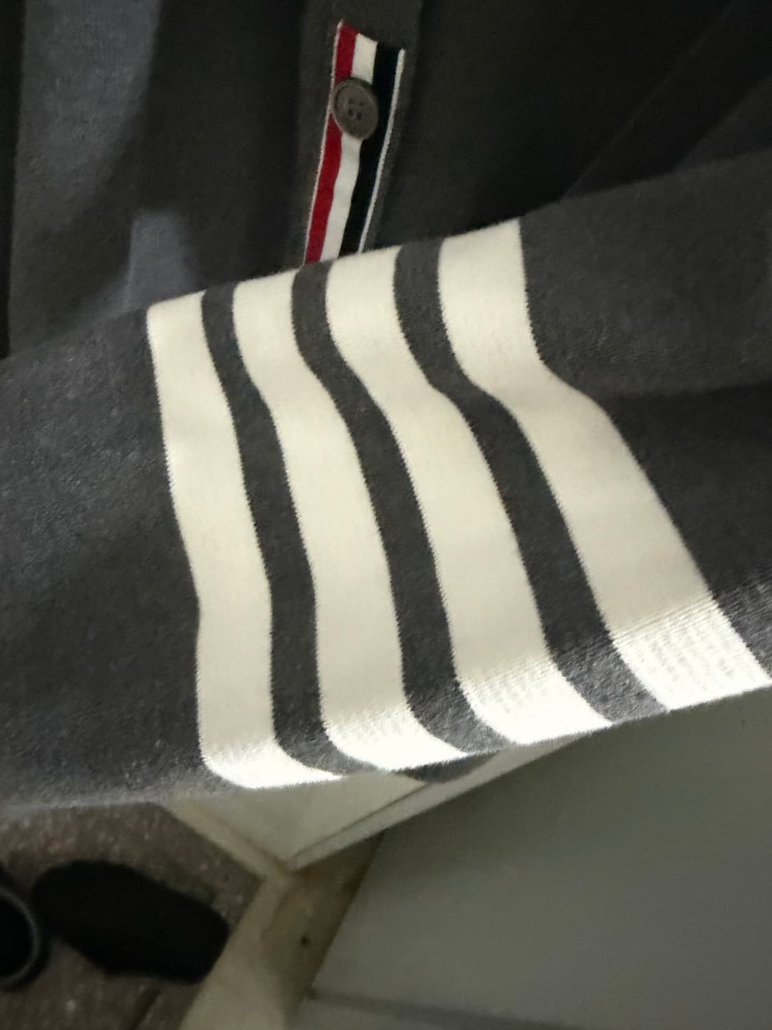 [오늘만] 톰브라운 밀라노스티치 가디건 상품이미지3