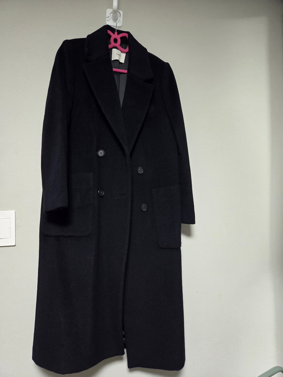 리스트 블랙 더블 롱 코트 55 상품이미지1