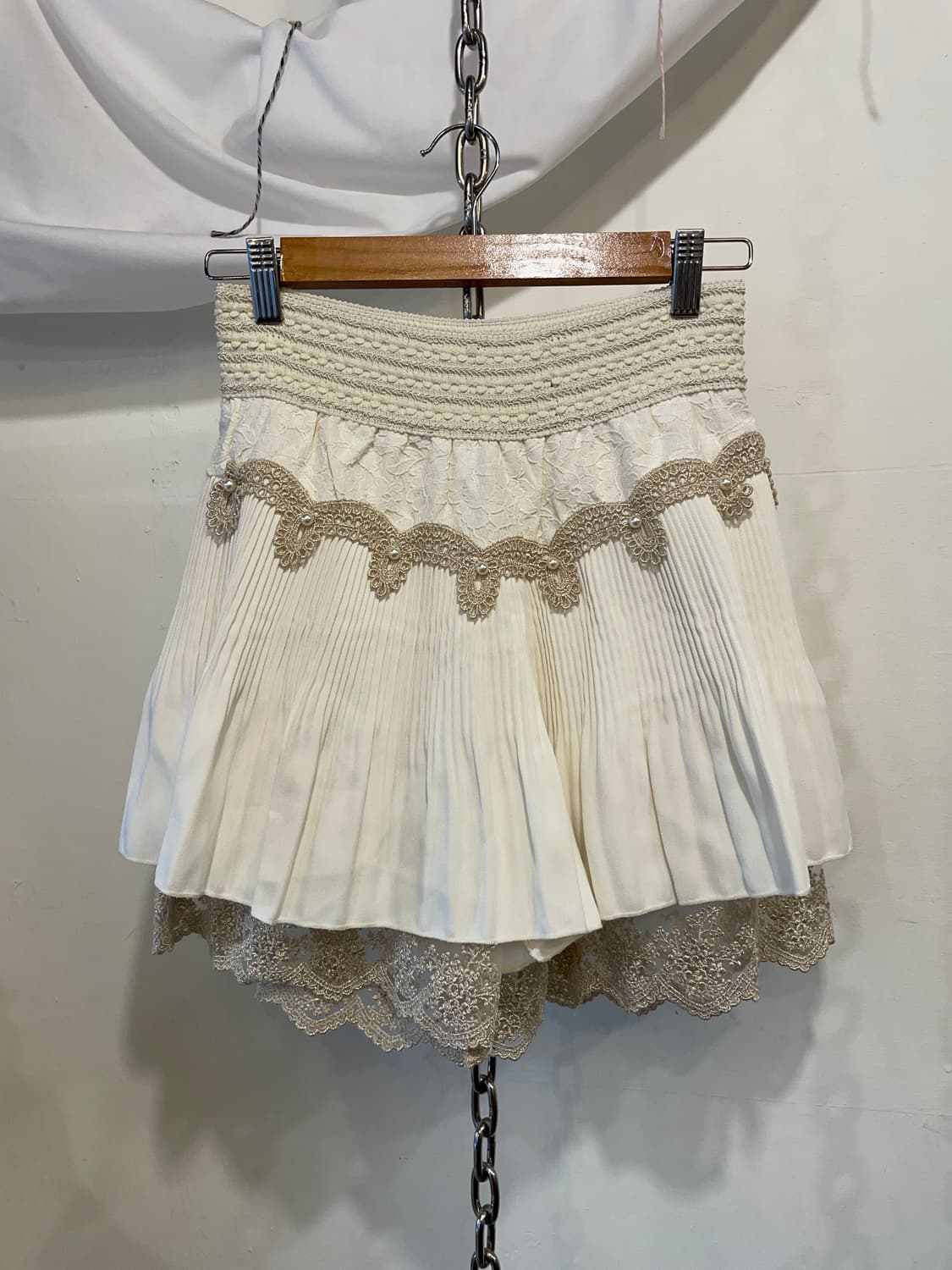 axes femme 엑시즈팜 베이지 뜨개 아이보리 플리츠 팬츠 로맨틱 상품이미지3