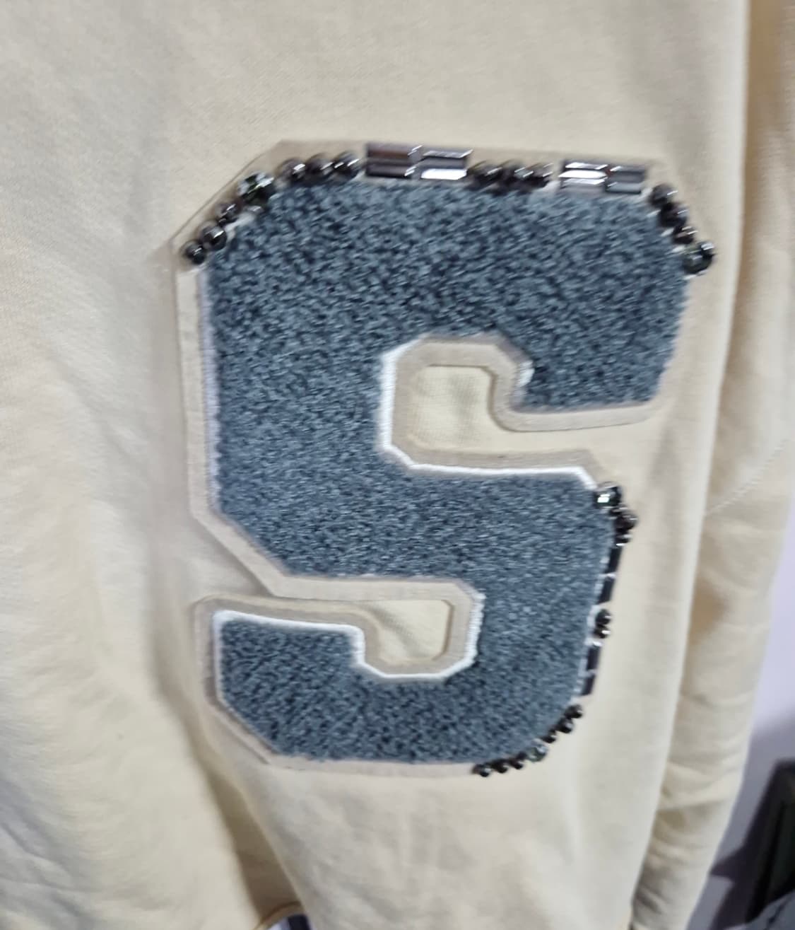 SJYP 맨투맨 티셔츠 S 아이보리 상품이미지2