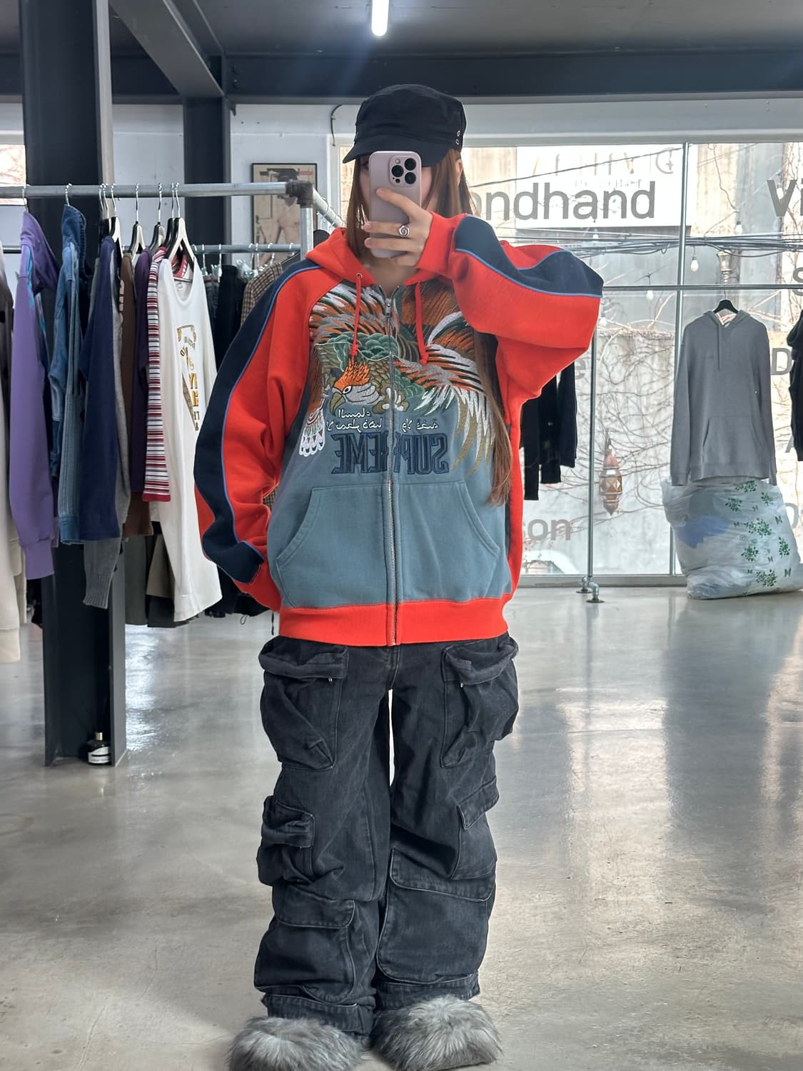 슈프림 23SS 팔콘 래글런집업후디드 스웻셔츠 데드스탁 상품이미지2