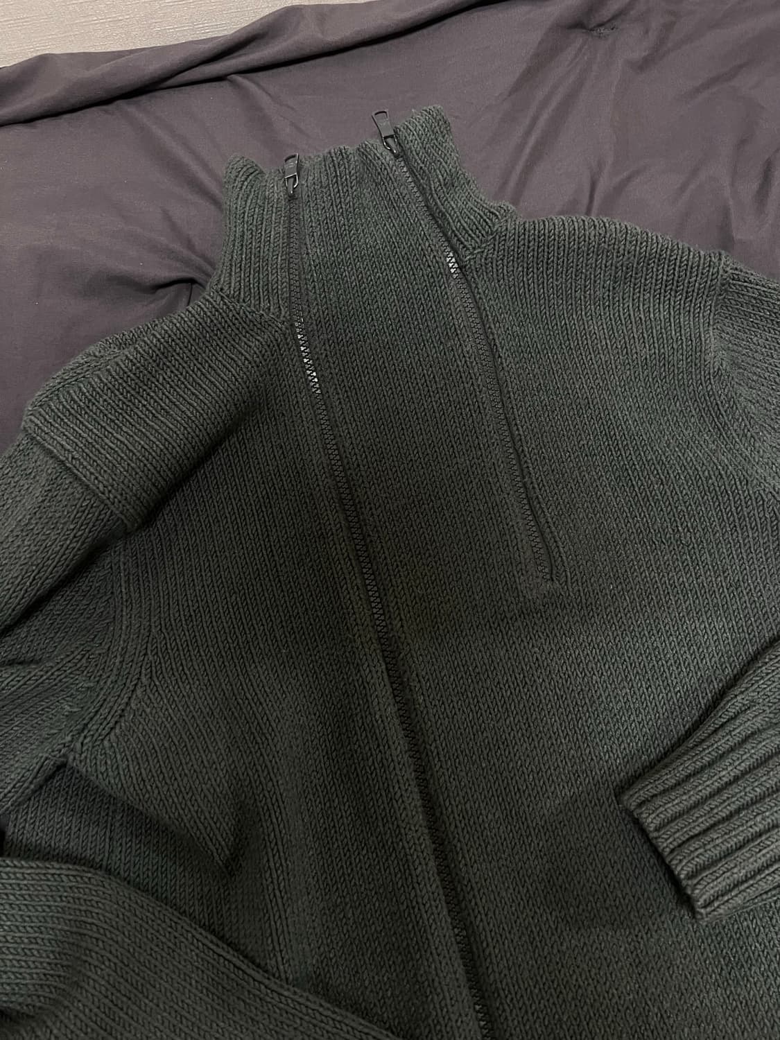 아르마니 하프 집업 상품이미지2