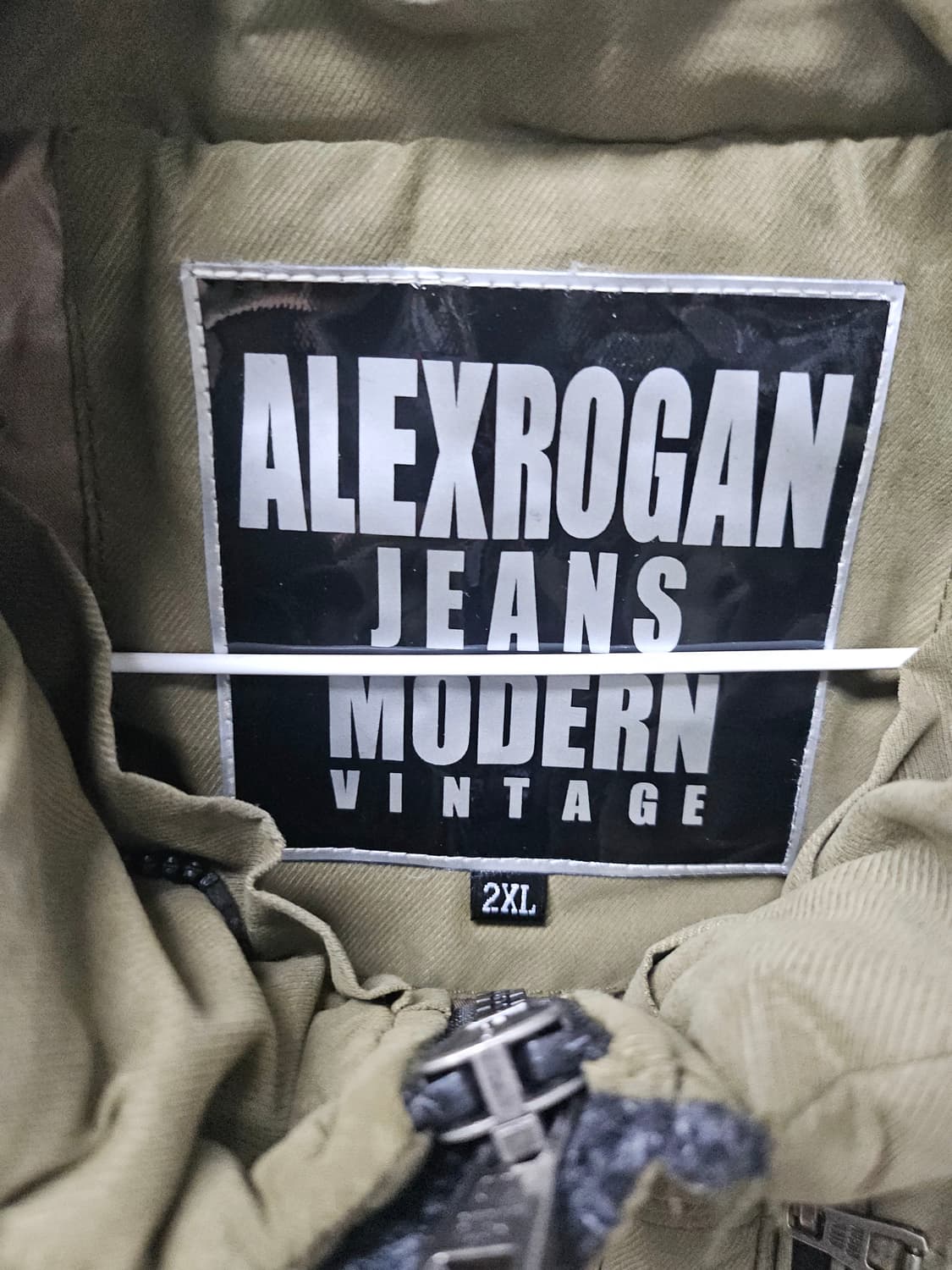 ALEXROGAN 알렉슬로건 패딩 조끼 카키 2XL 상품이미지2