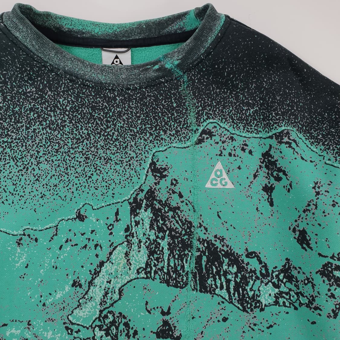 나이키 ACG 맨투맨 상품이미지7