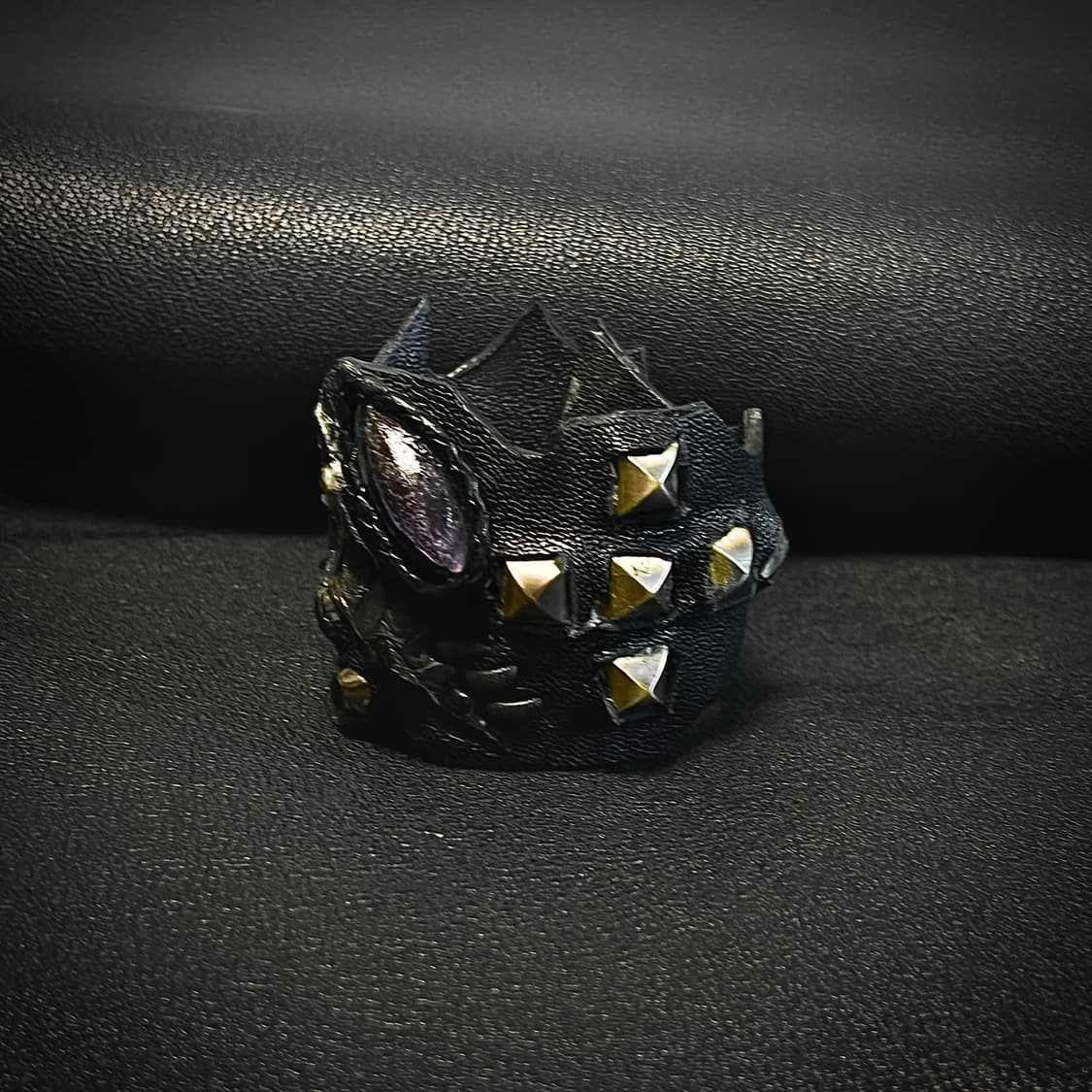 R6-08 Cross Stud Bracelet 상품이미지1