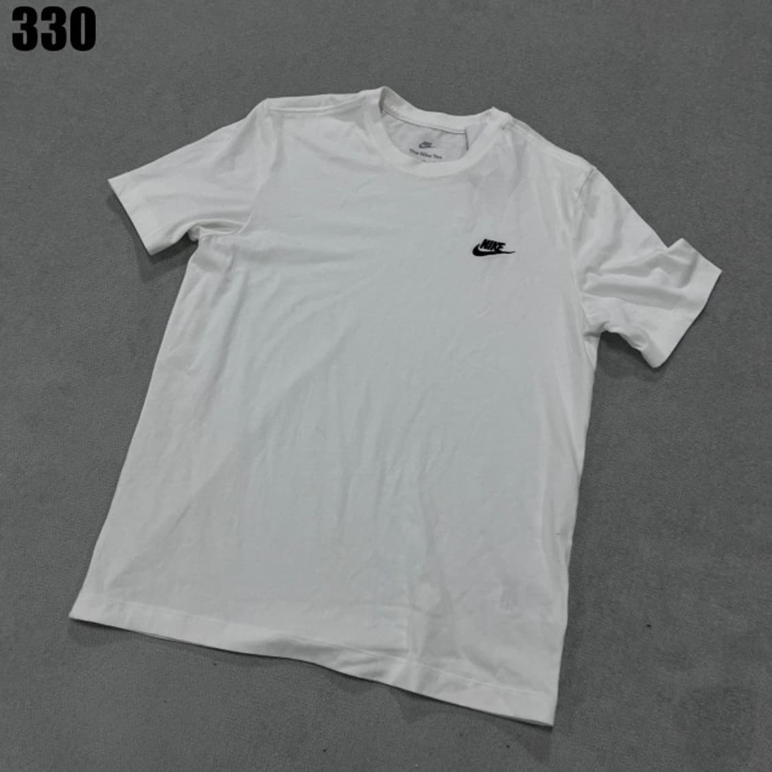 나이키 흰색 반팔티 상품이미지1