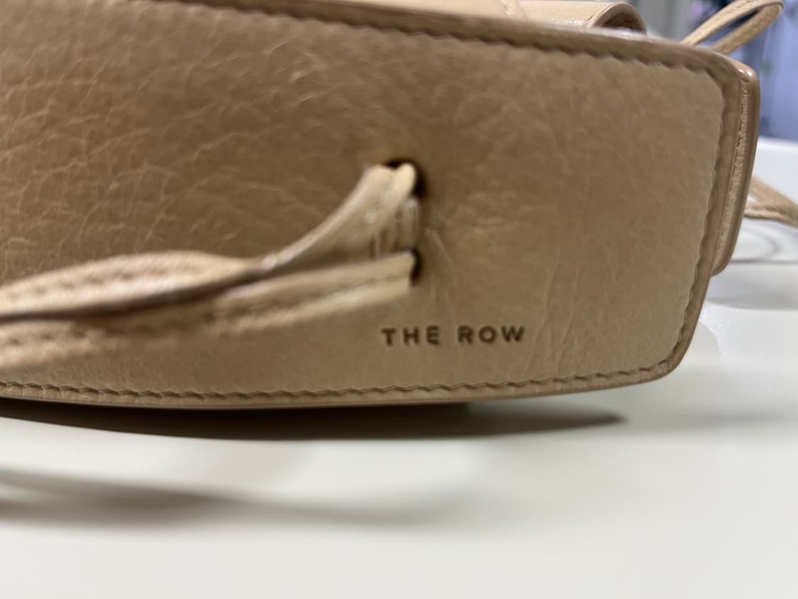 The Row 더로우 드로스트링 백 베이지 색상 상품이미지7