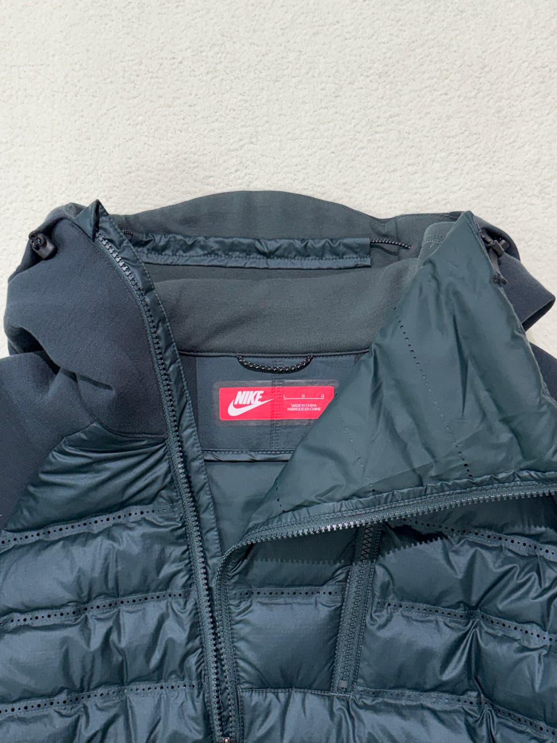 나이키 테크플리스 에어로로프트 경량패딩 자켓 100 상품이미지2