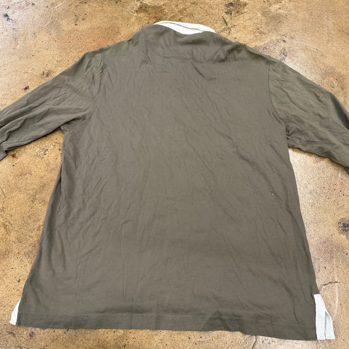 버버리 카키 카라 긴팔 티셔츠 상품이미지4