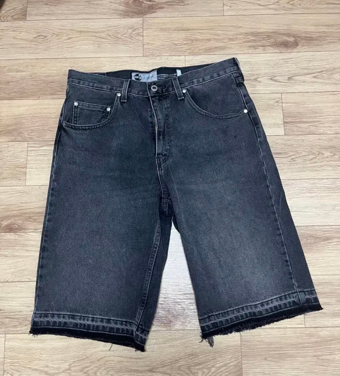 리바이스 실버탭 루즈 쇼츠 32 상품이미지1