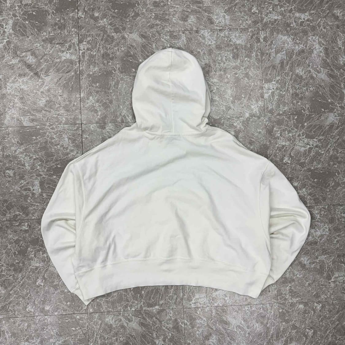 나이키 신형 솔로 스우시 화이트 세미크롭 걸즈 스웻 후드티(L) 상품이미지3