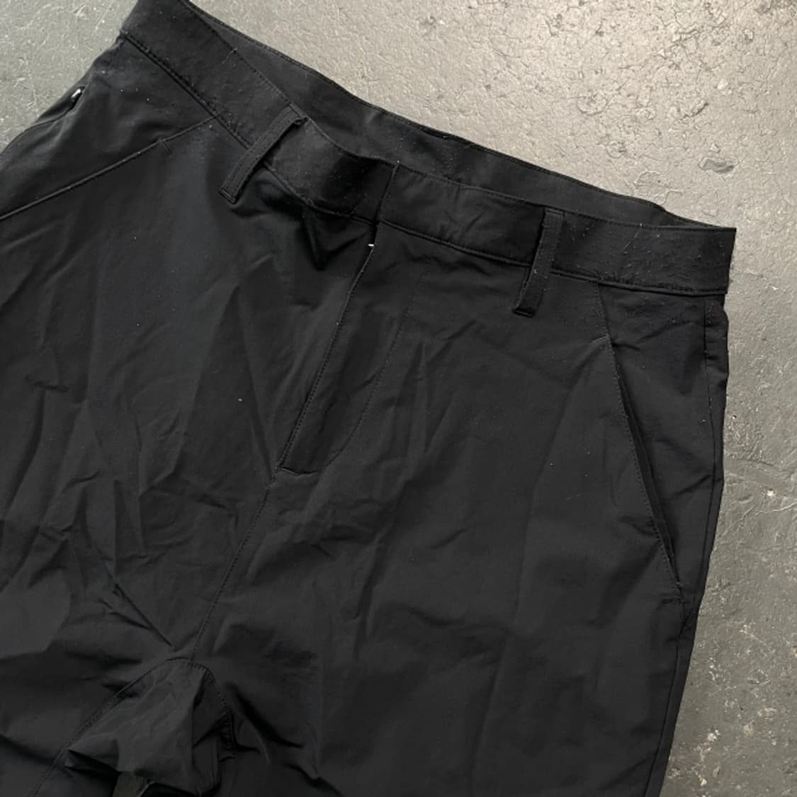 105 아디다스 이큅먼트 테이퍼드 팬츠  상품이미지2