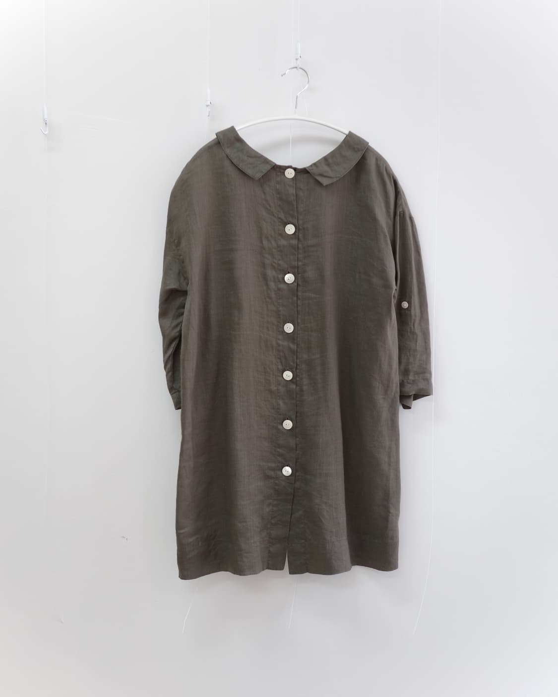 khaki round collar one-piece 상품이미지5