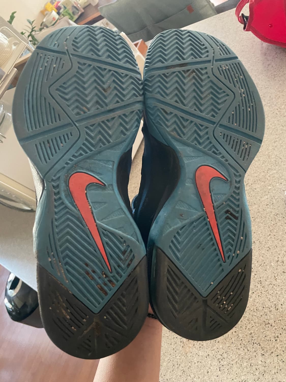 나이키 농구화 280사이즈 팝니당 상품이미지4