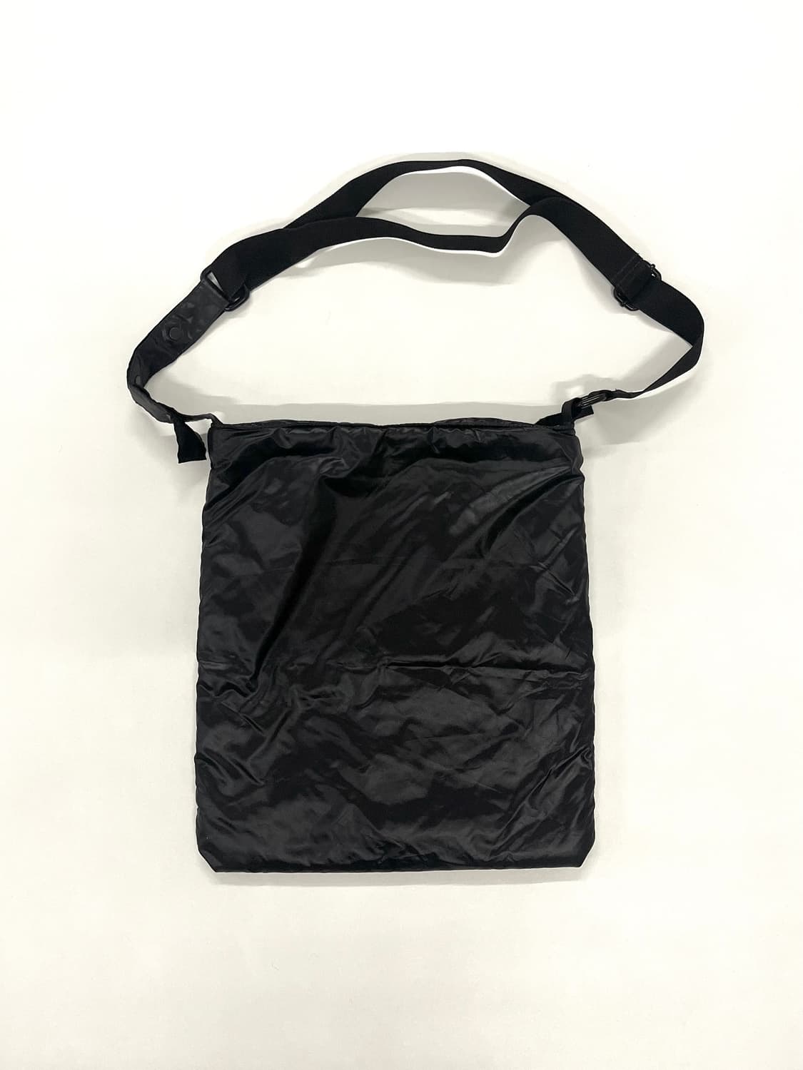 라프시몬스 이스트팩 2008 아카이브 패디드백 상품이미지7