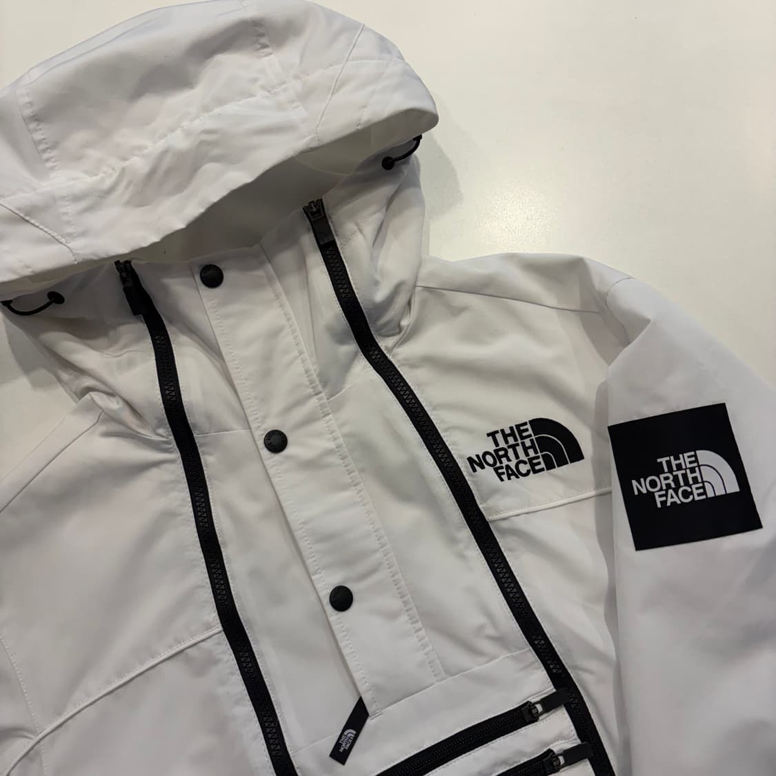 [M] 노스페이스 화이트라벨 뉴 테크 노벨티 아노락 바람막이 C494 상품이미지3