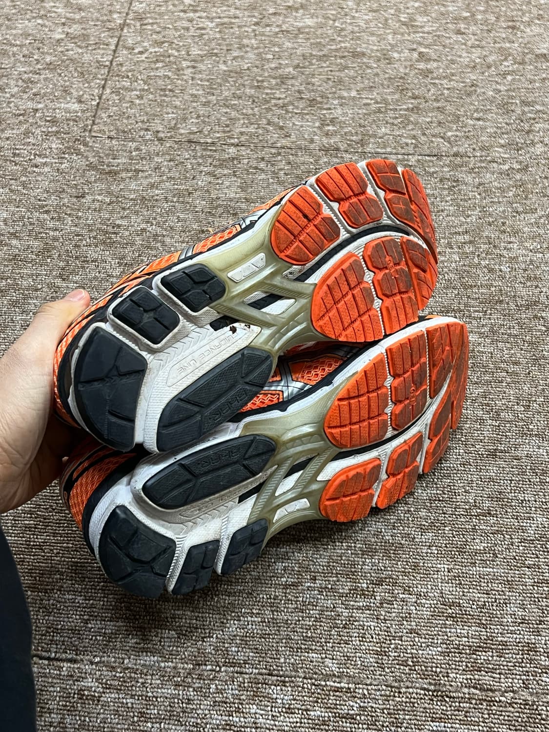 아식스 GT-2000 오렌지 런닝화 290mm 상품이미지7