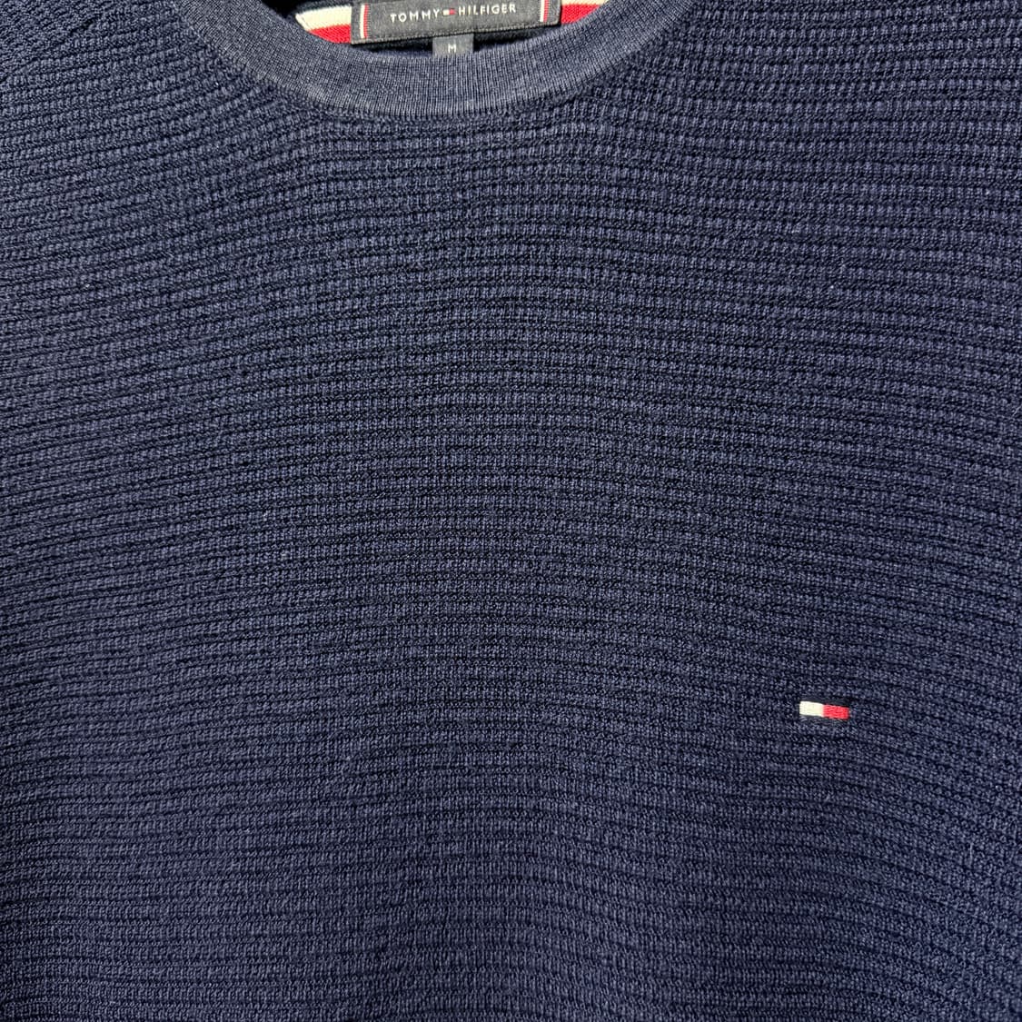 타미힐피거 원 포인트 와플 긴팔 니트 네이비 상품이미지3