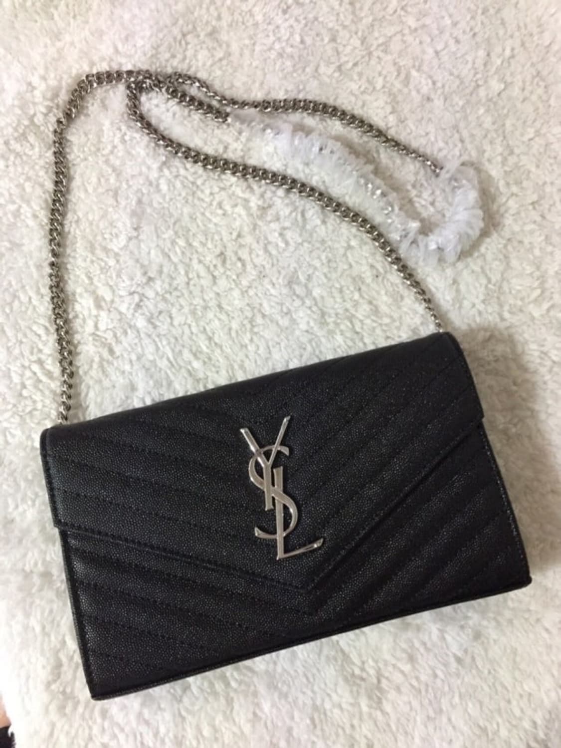 입생로랑 체인백 상품이미지1