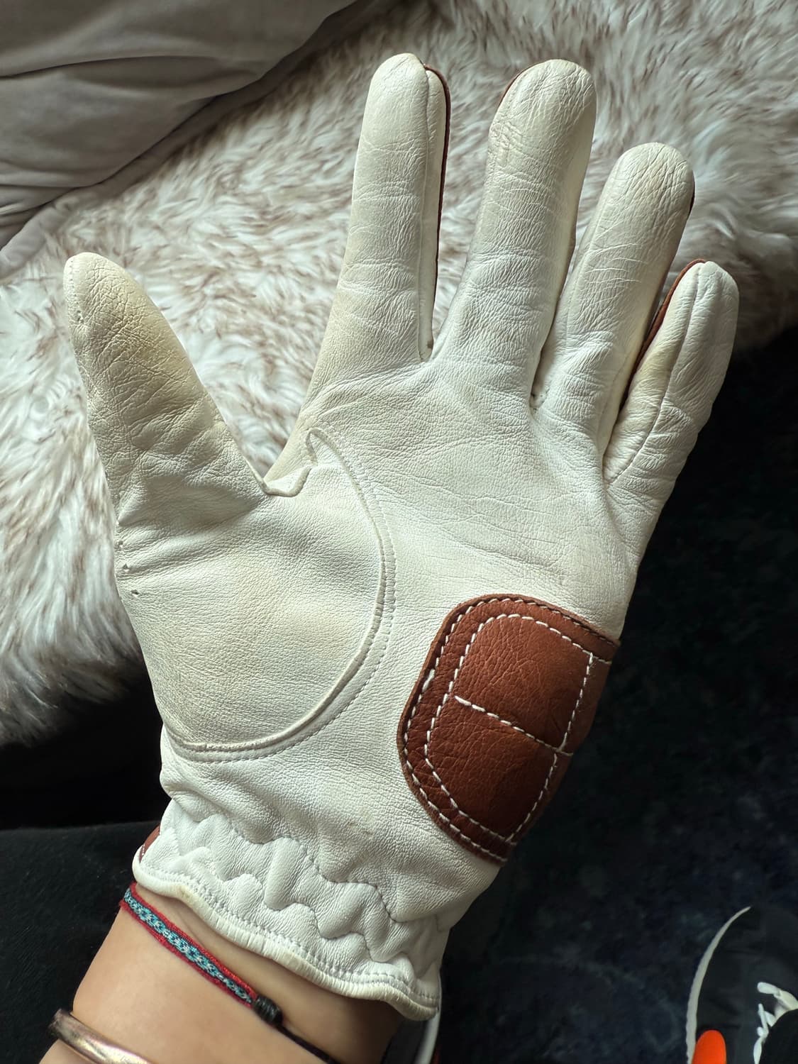 로로피아나 양가죽 골프장갑 L 정품 상품이미지2