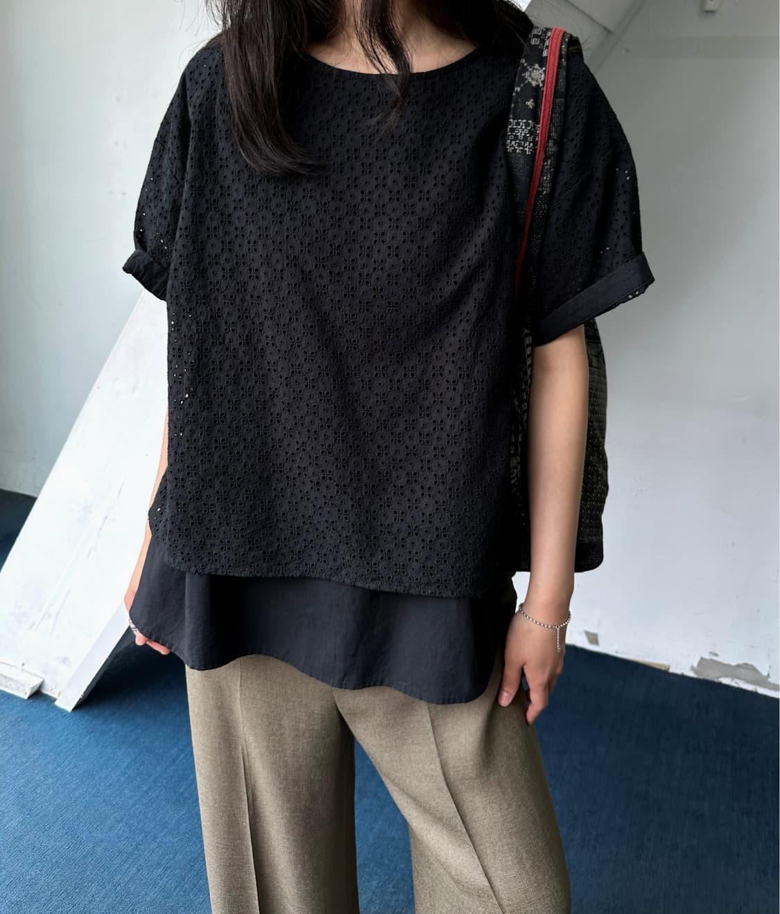 Wide silhouette panel cotton blouse shir 상품이미지9