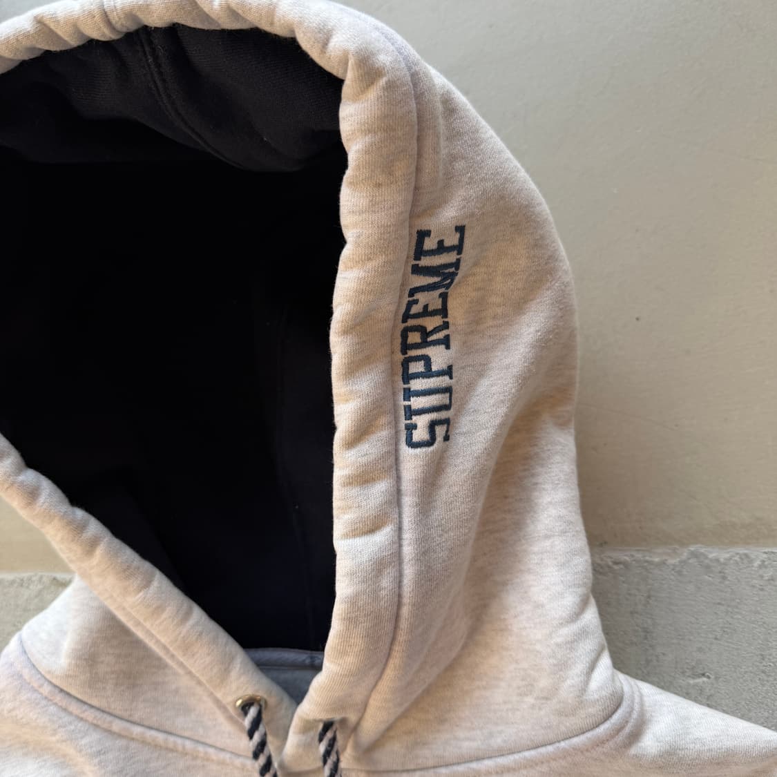 슈프림 x 챔피온 리버스위브 후드 상품이미지5