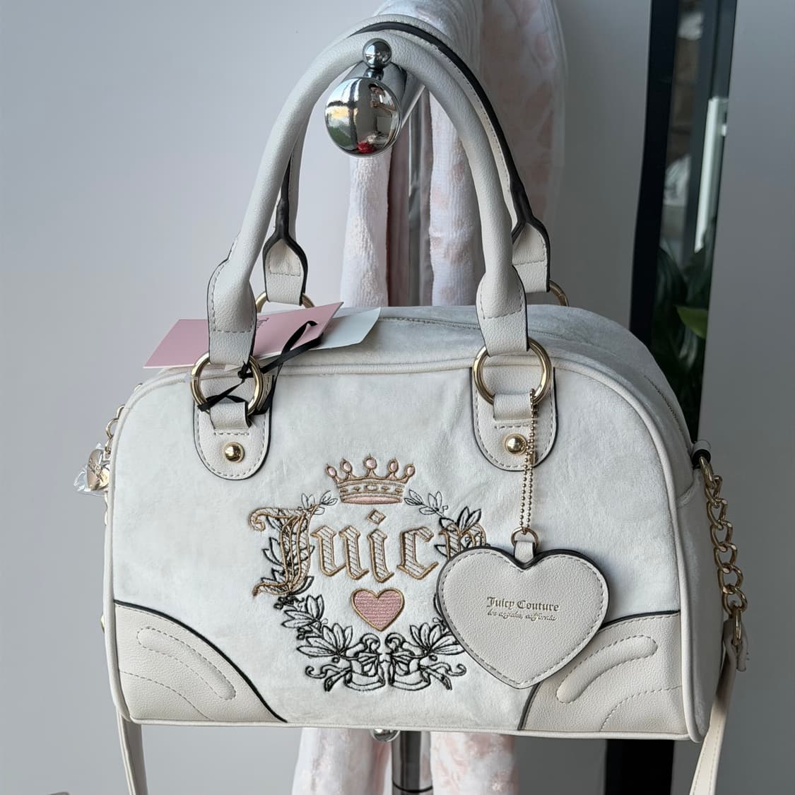 쥬시꾸뛰르 대장템 아이보리 벨벳 핸드백 크로스백 2way 상품이미지1