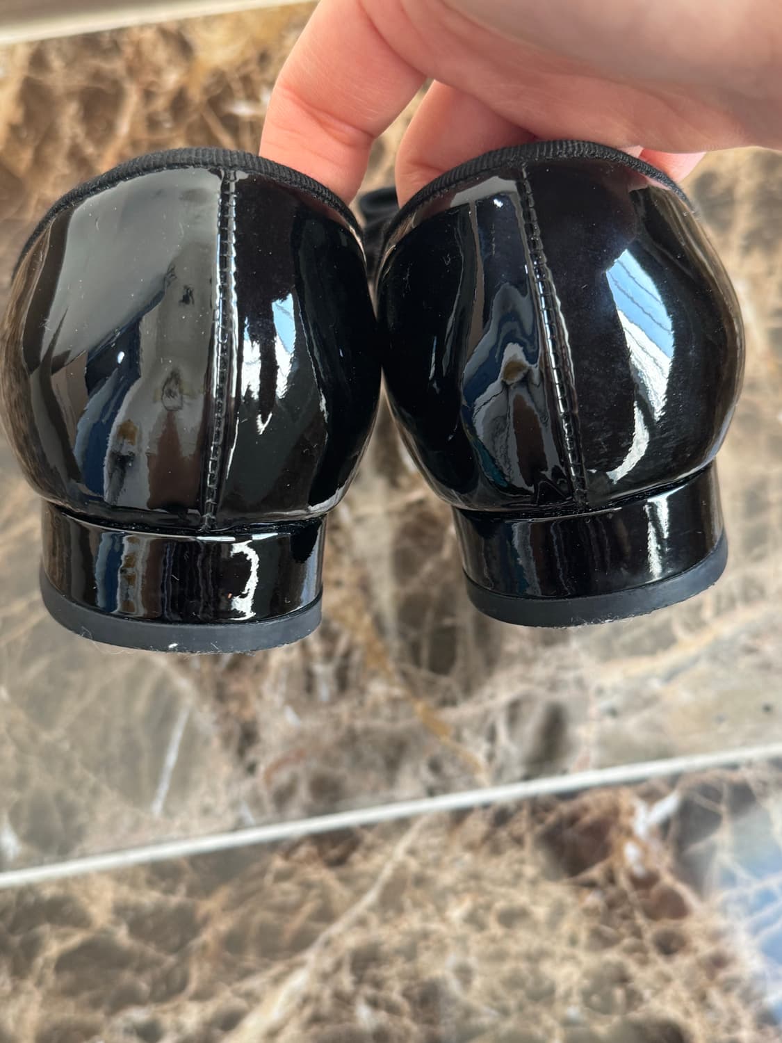 세라 SAERA  블랙 리본 에나멜 로퍼 230 상품이미지5