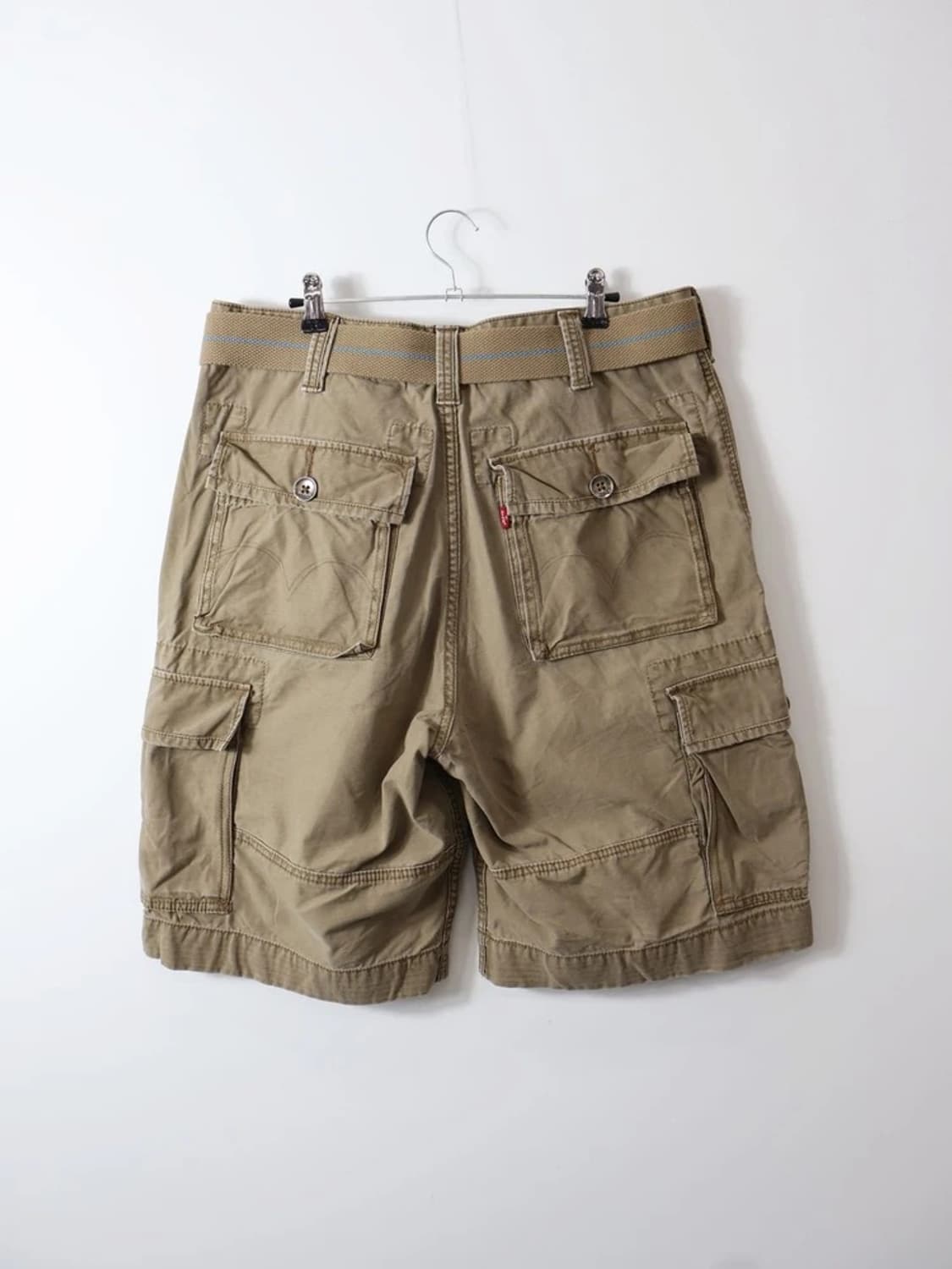Levi’s Beige Cargo Shorts 상품이미지5
