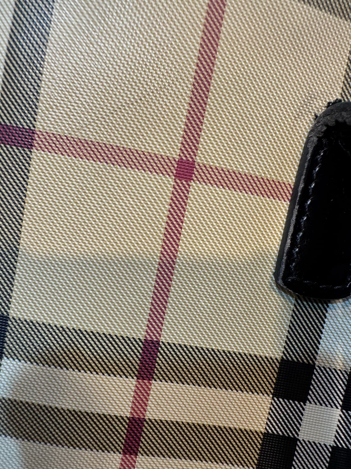 버버리 체크 토트백 상품이미지3