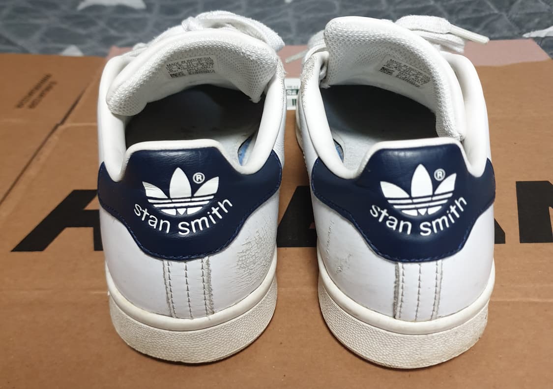 아디다스 스탠스미스 코어 스니커즈 화이트 다크블루 (230) 상품이미지4