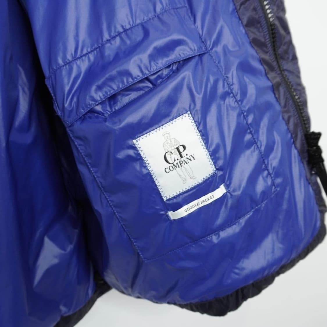 CP컴퍼니 DD쉘 디디쉘 패딩 48 새제품 상품이미지4