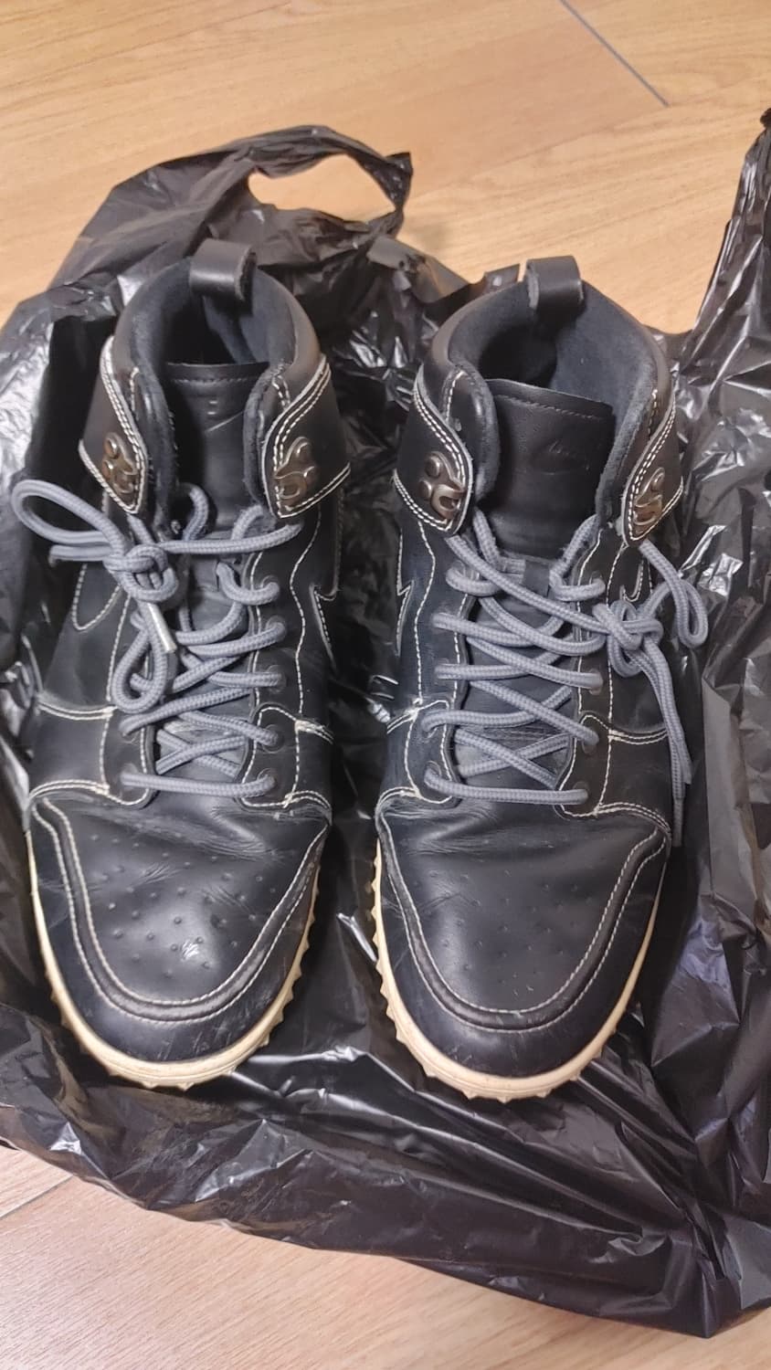 나이키 덩크 컴포트 275 상품이미지1