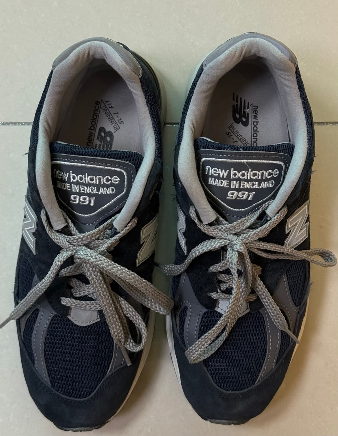 뉴발란스 991v2 네이비(250) 상품이미지3