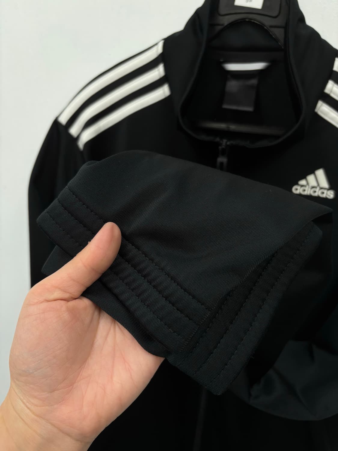 아디다스  트랙탑 상품이미지3