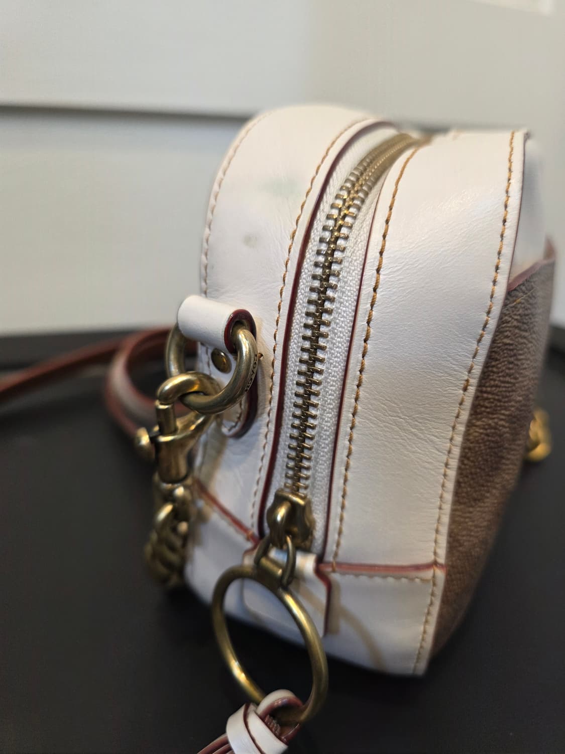 코치 시그니처 사첼백 상품이미지4