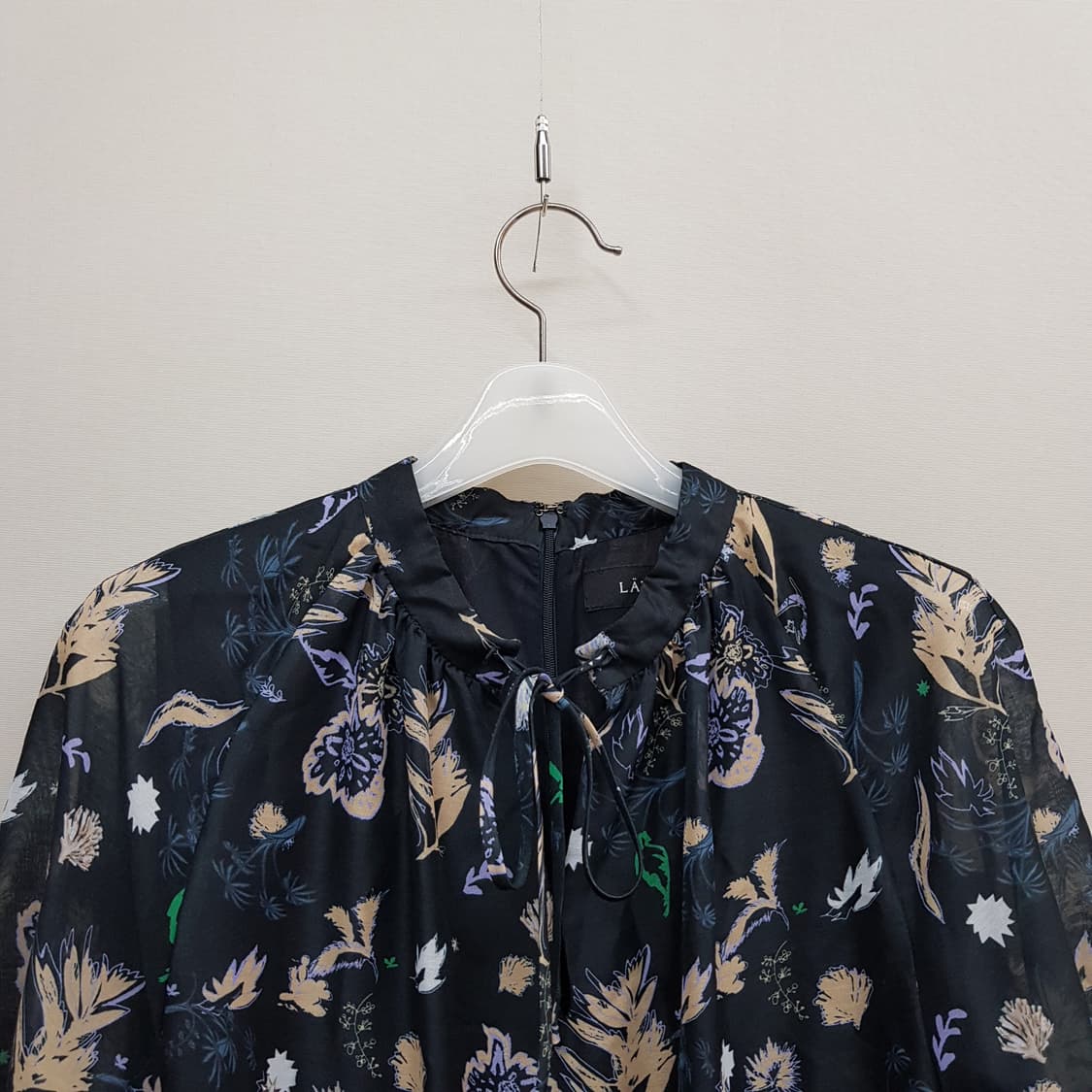 한섬 래트바이티 플로럴 쉬폰 롱 원피스 88-98-165사이즈 상품이미지2