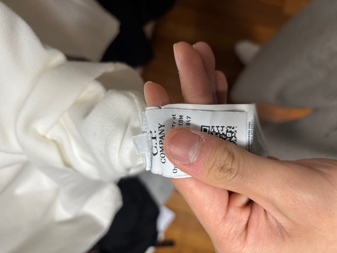 Cp컴퍼니 흰색 니트 상품이미지3