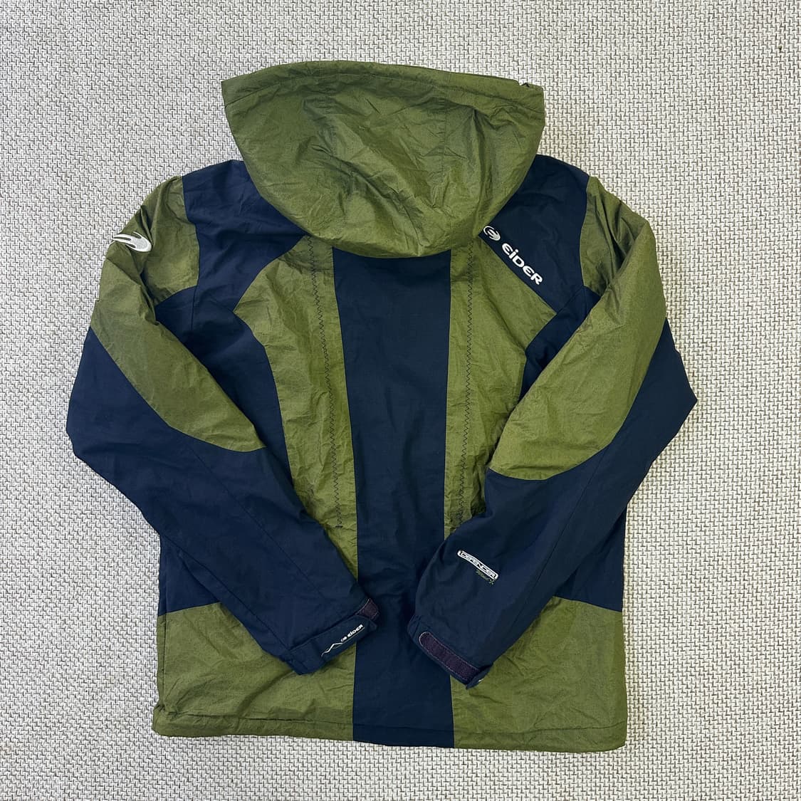 M 아이더 배색 바람막이 자켓 0414D 상품이미지4