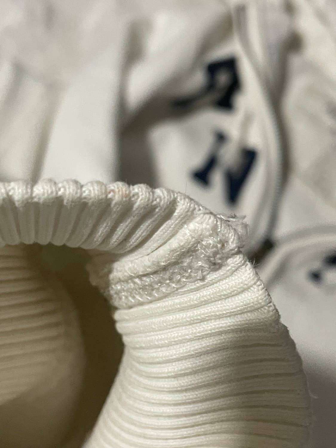 아베크롬비 뉴욕 후드집업 화이트 네이비 상품이미지4