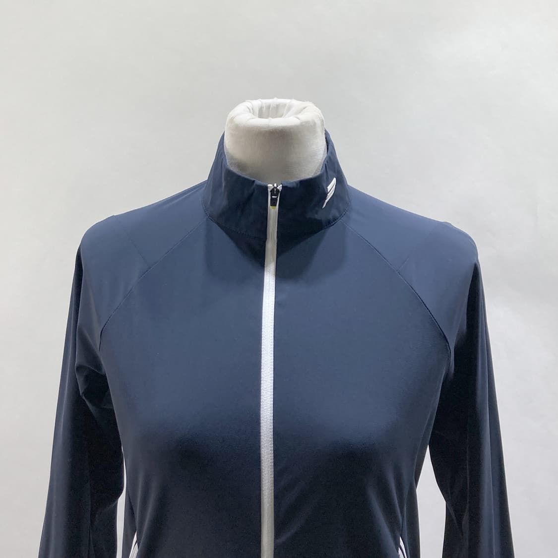 빈폴 스포츠 여성집업자켓 러닝 최상 85 상품이미지2